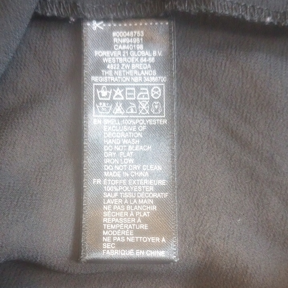 Forever 21 Black Blouce & Lace Top Longsleeves Sz L - Picture 6 of 10